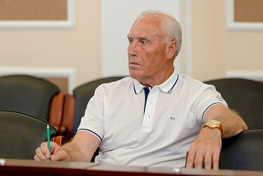 Губернатор выступит с отчетом в июне